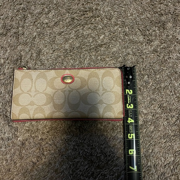 Coach Peyton Signature Khaki / Pink Salmon Accordion Wallet - Picture 7 of 7